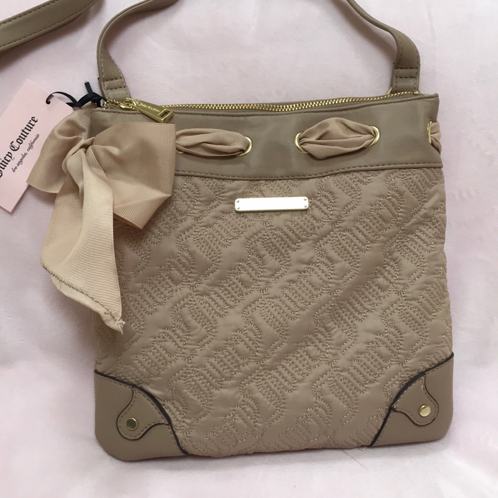 JUICY COUTURE CREAM PURSE